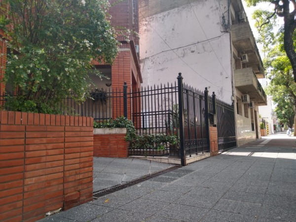 VENTA - DEPARTAMENTO DE 2 DORMITORIOS - ZONA CENTRO