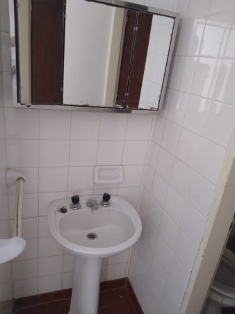 VENTA - DEPARTAMENTO DE 2 DORMITORIOS - ZONA CENTRO