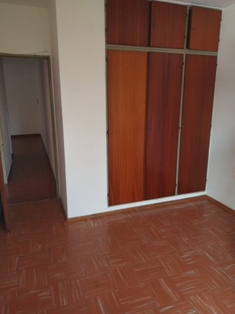 VENTA - DEPARTAMENTO DE 2 DORMITORIOS - ZONA CENTRO