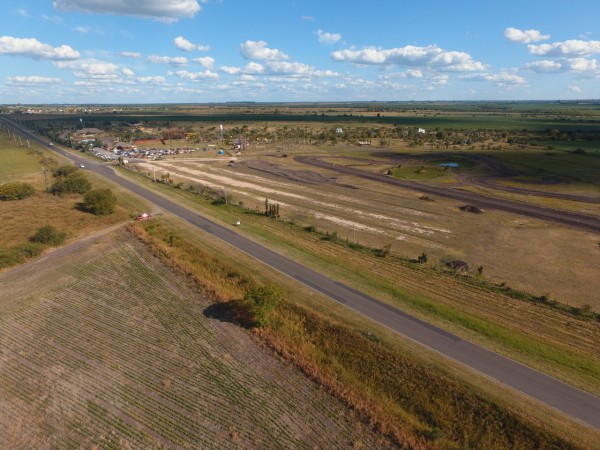 VENTA - CAMPO SOBRE RUTA 10