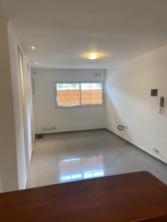 VENTA - DEPARTAMENTO 1 HABITACION - ZONA CIRCUNVALACION