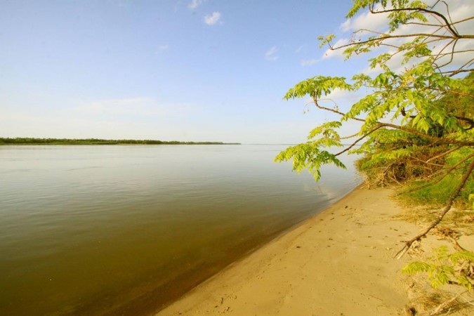 VENTA - TERRENO AL LADO DEL RIO PARANA