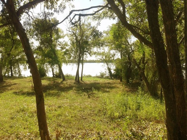 VENTA - TERRENO AL LADO DEL RIO PARANA