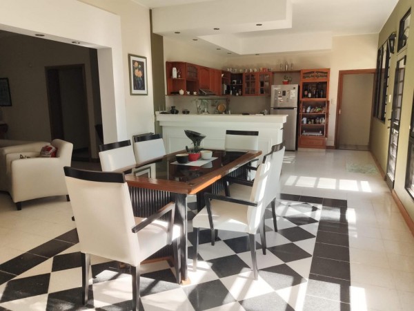 VENTA - CASA 4 HABITACIONES - ZONA ALFREDO PALACIOS