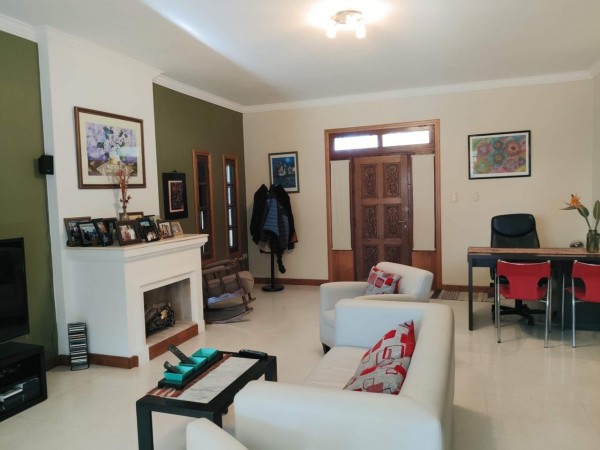 VENTA - CASA 4 HABITACIONES - ZONA ALFREDO PALACIOS