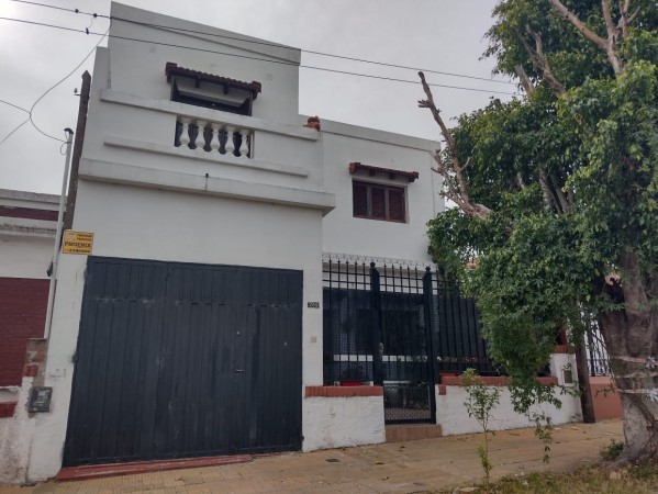 VENTA - CASA 4 HABITACIONES - ZONA CLUB PARANA
