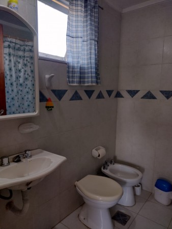 VENTA - DUPLEX 2 HABITACIONES - ZONA COLEGIO SANTA RITA