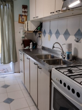 VENTA - DUPLEX 2 HABITACIONES - ZONA COLEGIO SANTA RITA