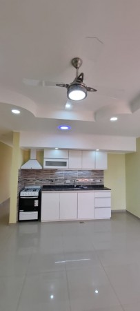 VENTA - CASA 2 HABITACIONES - ZONA ZANNI & JORGE NEWERY