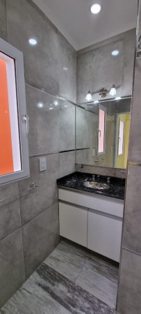 VENTA - CASA 2 HABITACIONES - ZONA ZANNI & JORGE NEWERY