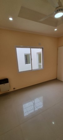VENTA - CASA 2 HABITACIONES - ZONA ZANNI & JORGE NEWERY