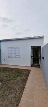 VENTA - CASA 2 HABITACIONES - ZONA ZANNI & JORGE NEWERY
