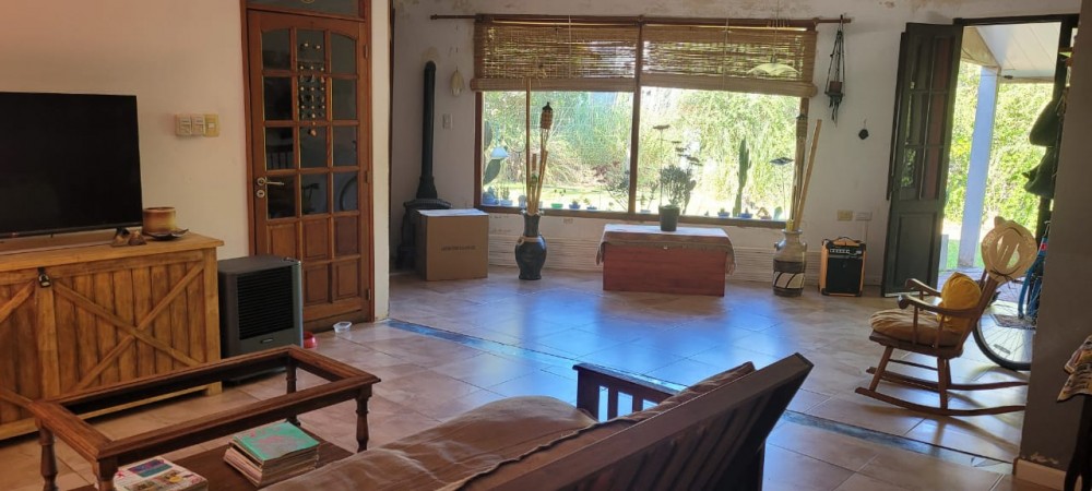 VENDO CASA EN ZONA RESIDENCIAL