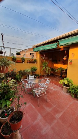 VENTA - CASA 3 HABITACIONES - ZONA MICROCENTRO