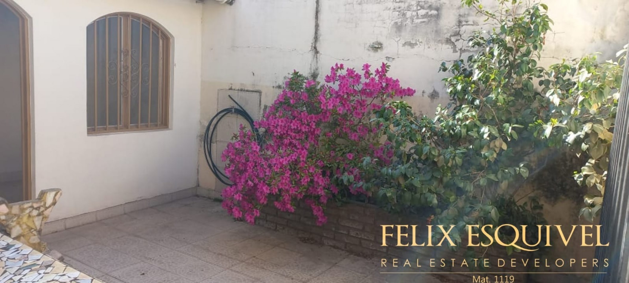 VENTA - CASA 3 HABITACIONES - ZONA CENTRICA