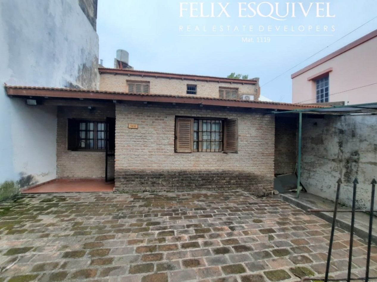 VENTA - CASA 3 HABITACIONES - ZONA MICROCENTRO