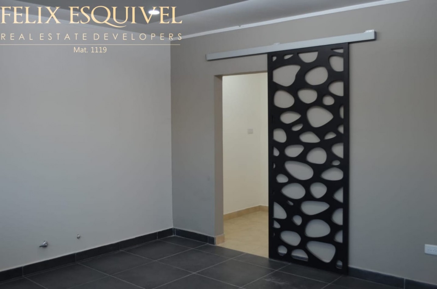 VENTA - CASA 1 Y 2 HABITACIONES A ESTRENAR - RUTA 11