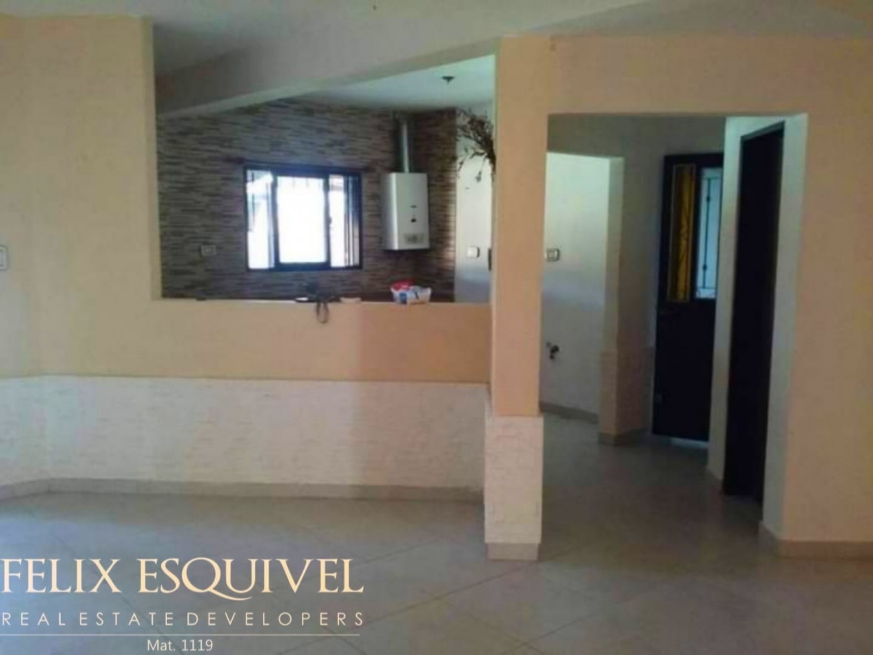 VENTA - CASA 3 DORMITORIOS - ZONA MIGUEL DAVID