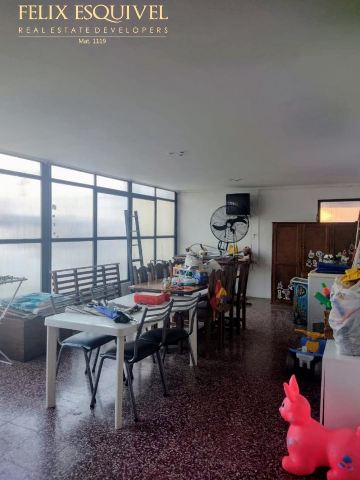 VENTA - CASA 3 HABITACIONES - ZONA BARRIO MERCANTIL