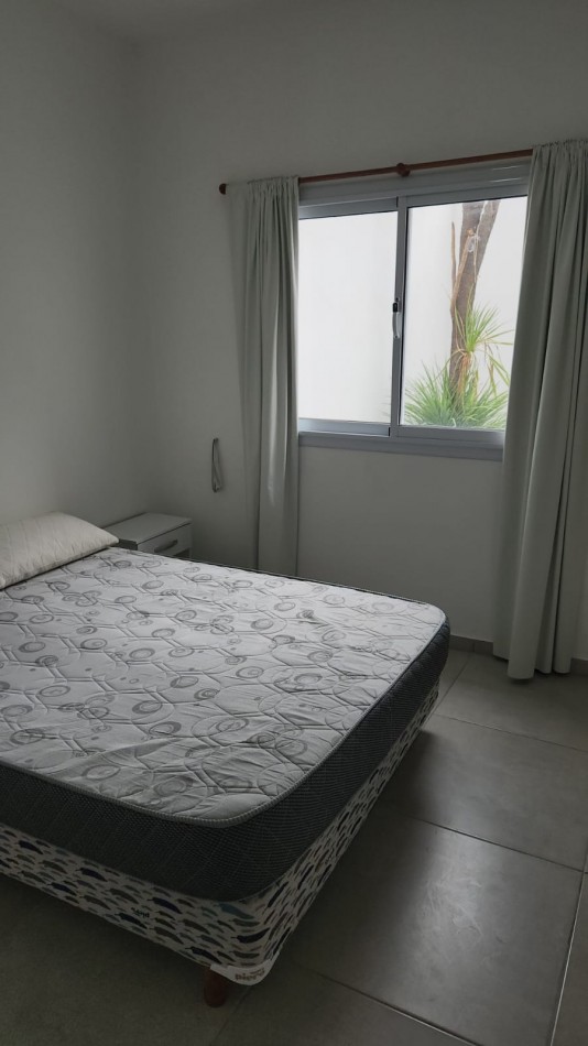 VENTA - DEPATRAMENTO 1 HABITACION PLANTA BAJA C/PATIO - ZONA CENTRICA