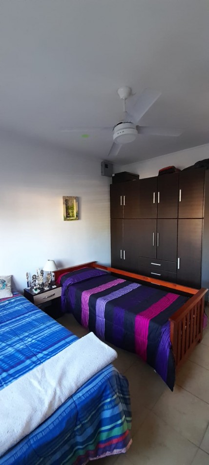 VENTA - CASA 3 HABITACIONES - BARRIO LOS CEDROS
