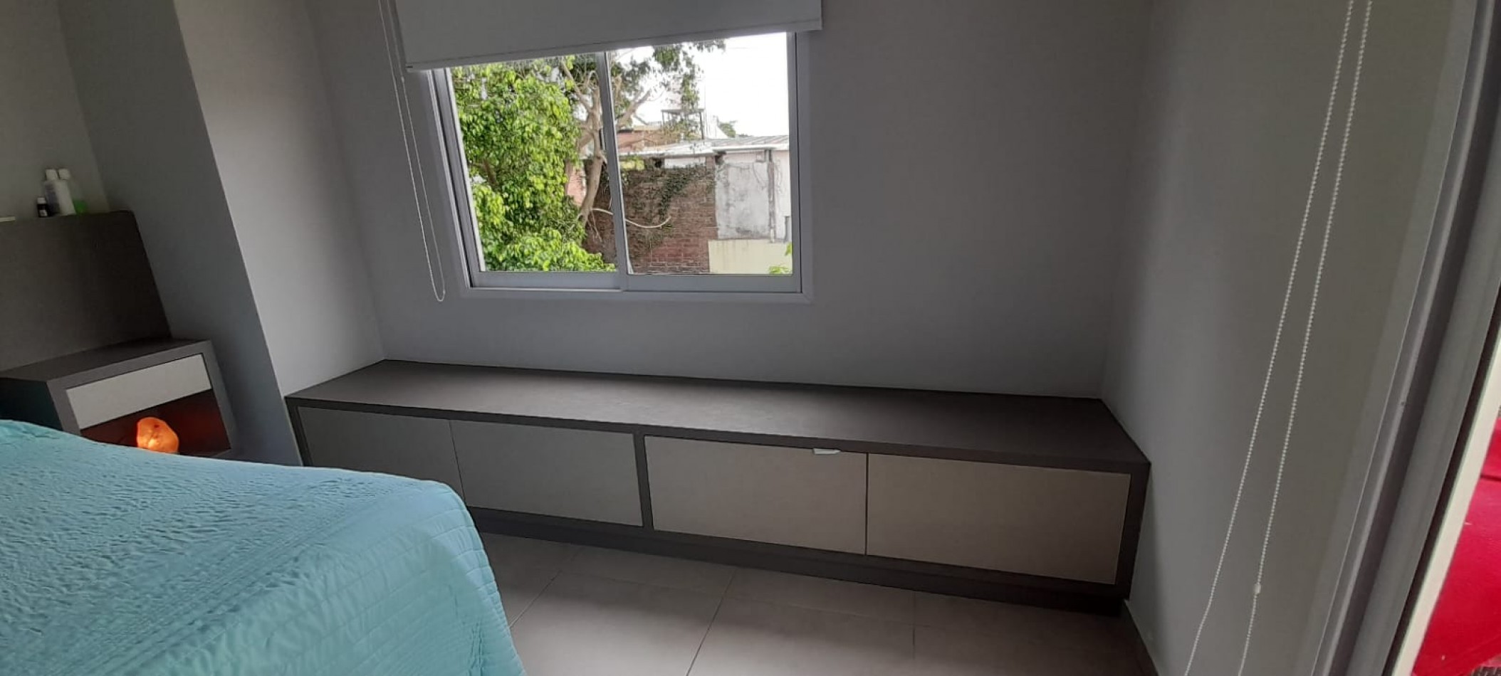 VENTA - CASA EN DOS PLANTAS 3 HABITACIONES - ZONA DON BOSCO Y GOBERNADOR CRESPO