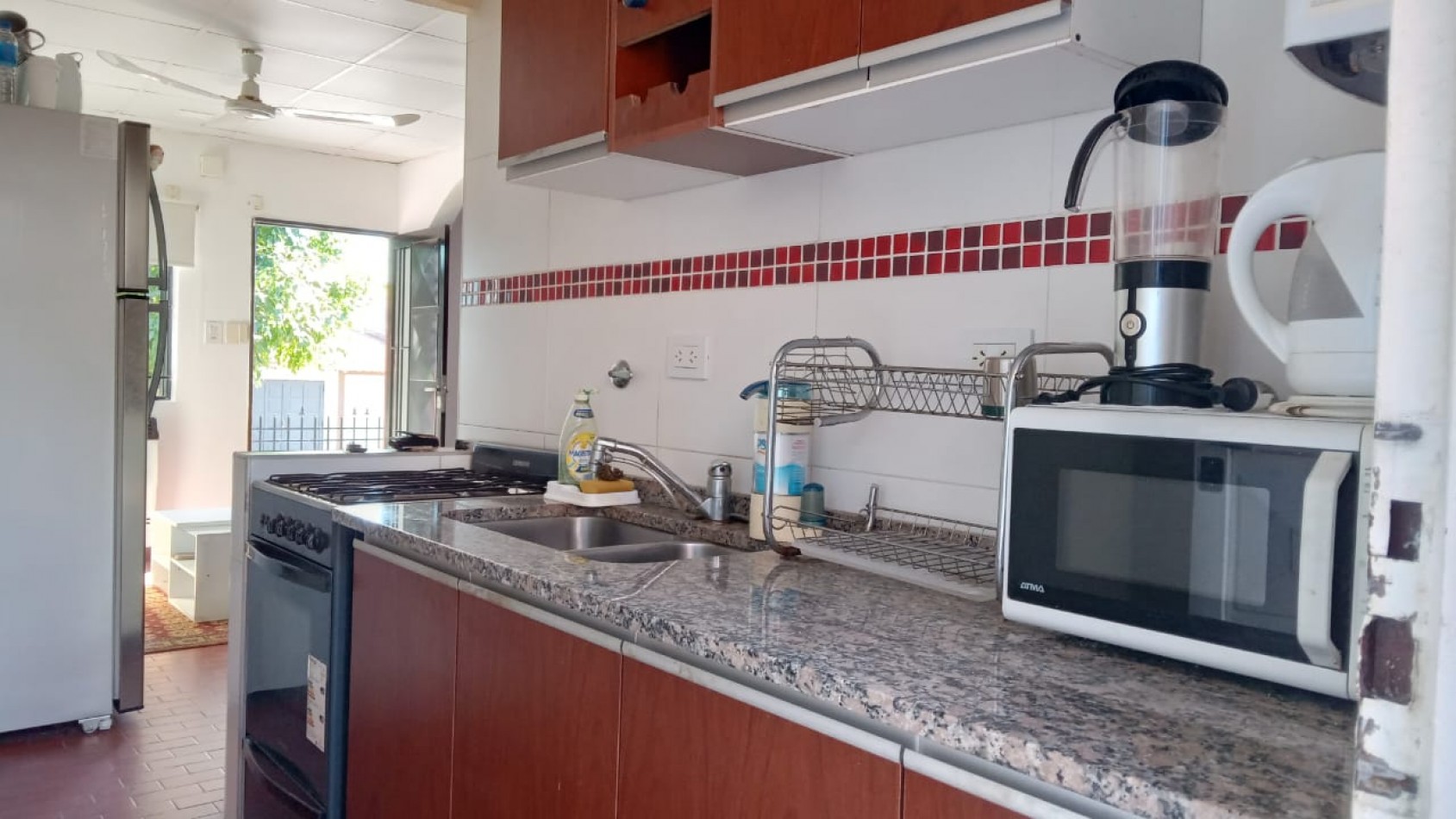 VENTA - CASA 2 HABITACIONES - ZONA GARRIGO Y PROVINCIAS UNIDAS