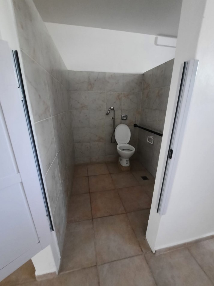 VENTA casa Dos dormitorios MAS Salon de usos multiples - Zona Paracao