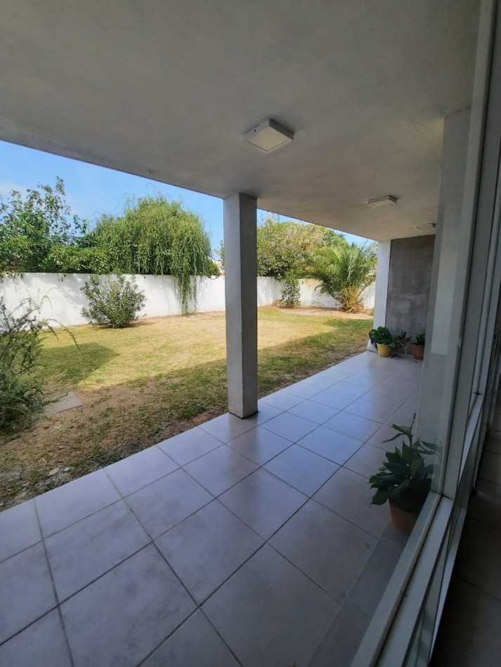 VENTA casa Dos dormitorios MAS Salon de usos multiples - Zona Paracao