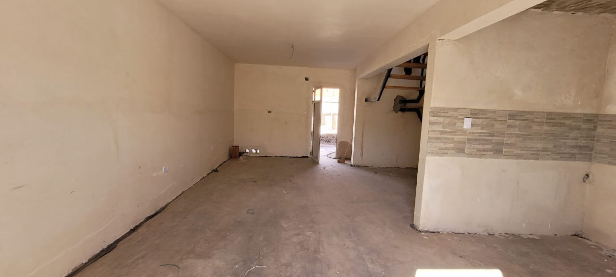 VENTA - DUPLEX 3 HAB. BARRIO CERRADO AV. ZANNI