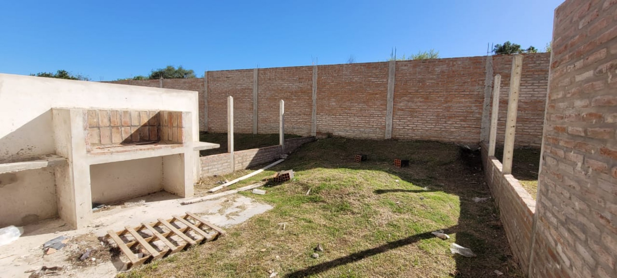 VENTA - DUPLEX 3 HAB. BARRIO CERRADO AV. ZANNI