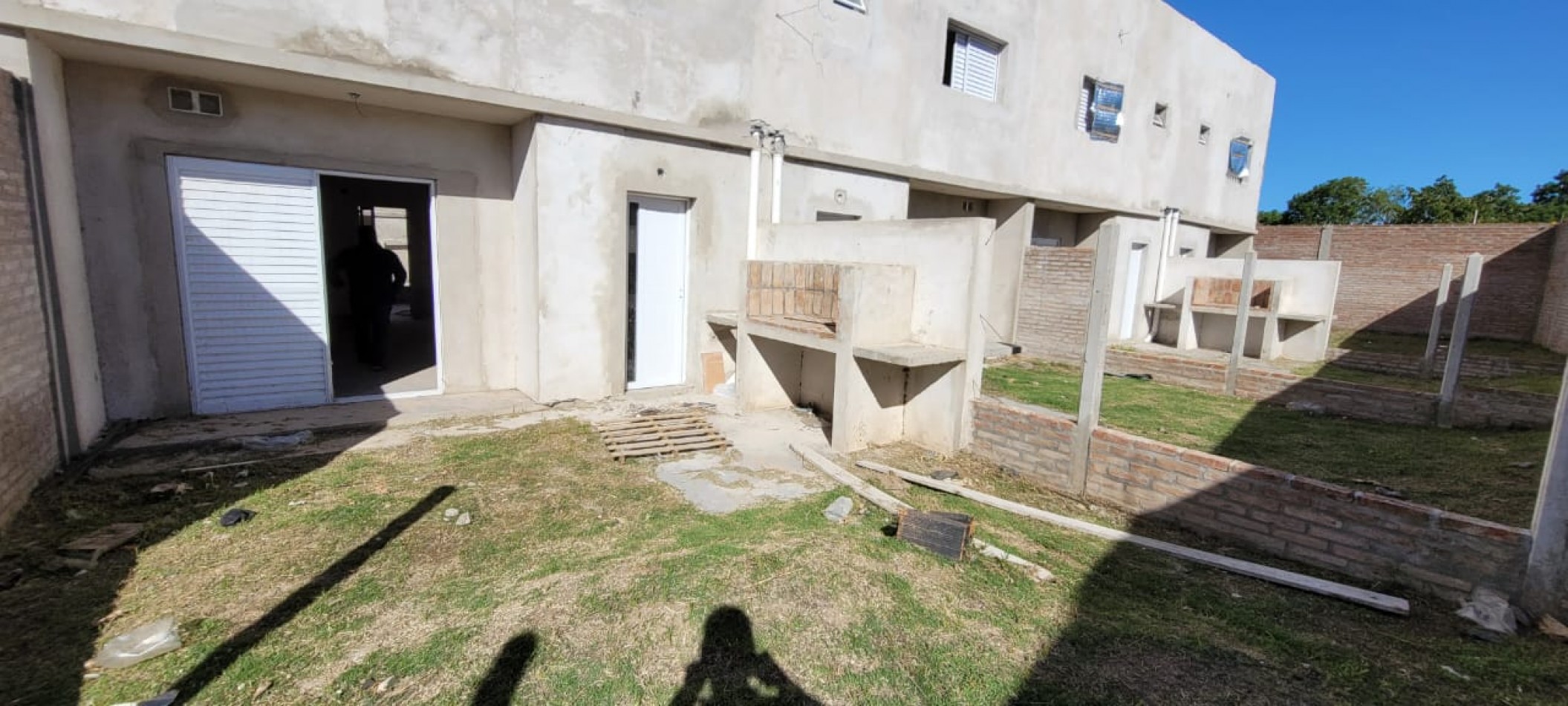 VENTA - DUPLEX 3 HAB. BARRIO CERRADO AV. ZANNI