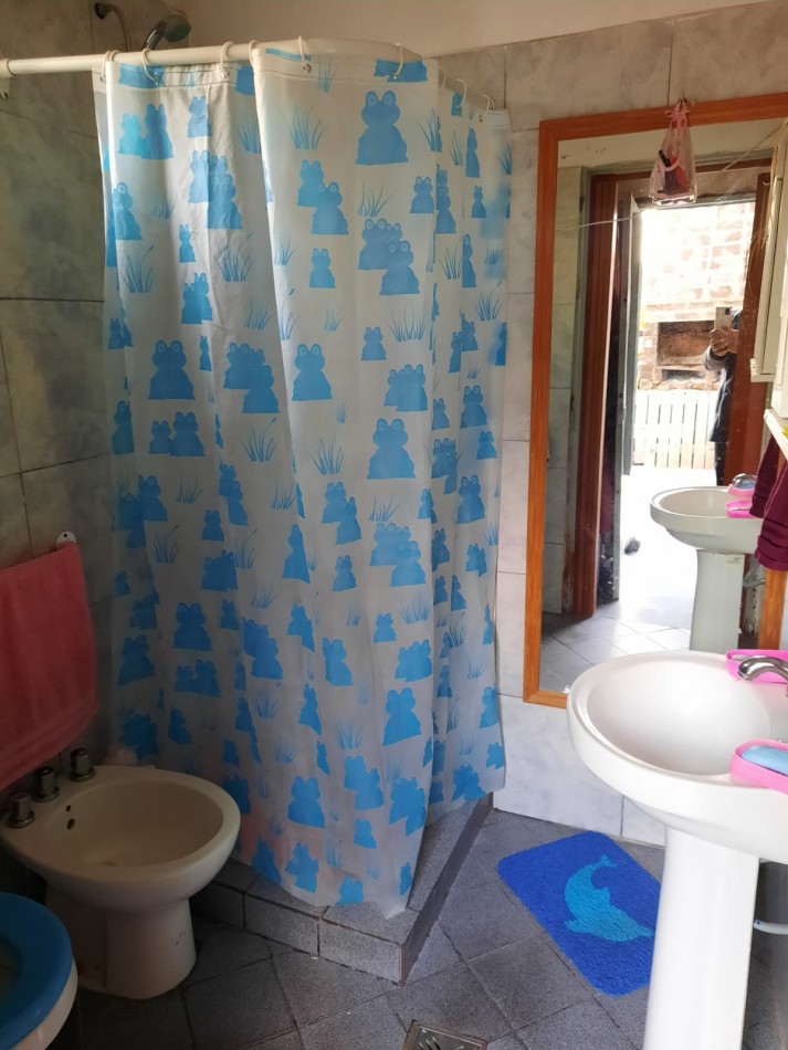 VENTA dos Casas - mismo lote ATENCION INVERSORES