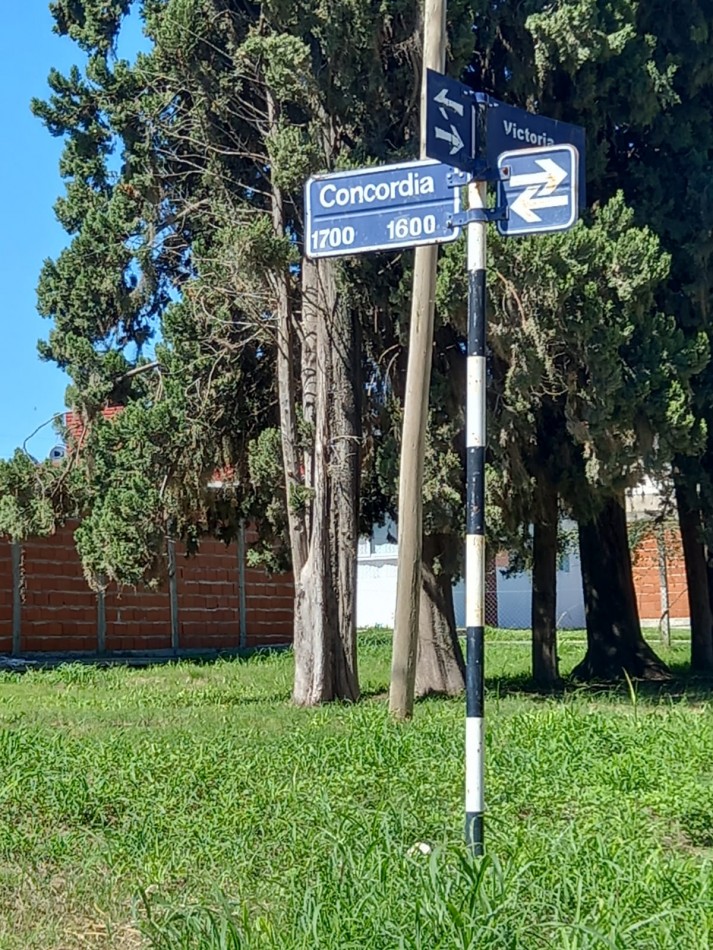 VENTA - Lote en Crespo E. Rios ( listo para construir)