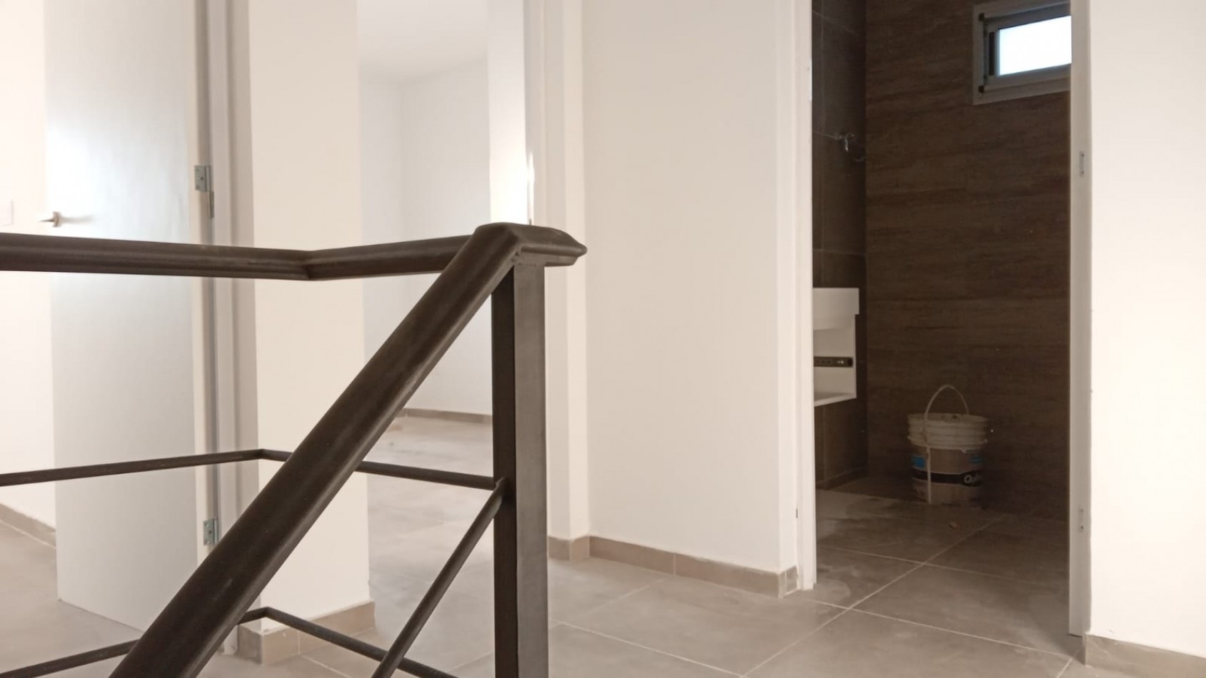 VENTA - DUPLEX 2 HABITACIONES - LAS GARZAS Y JORGE NEWERY