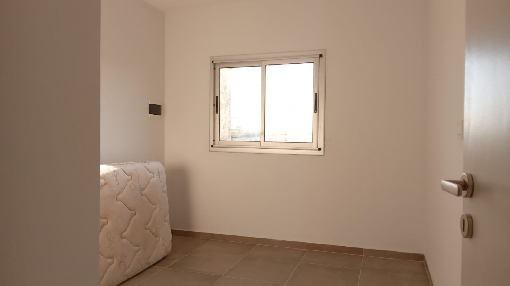 VENTA - DUPLEX 2 HABITACIONES - LAS GARZAS Y JORGE NEWERY