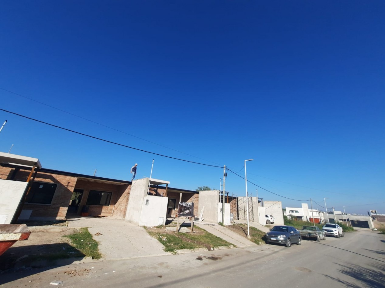 VENTA - CASAS A ESTRENAR ZONA NORTE