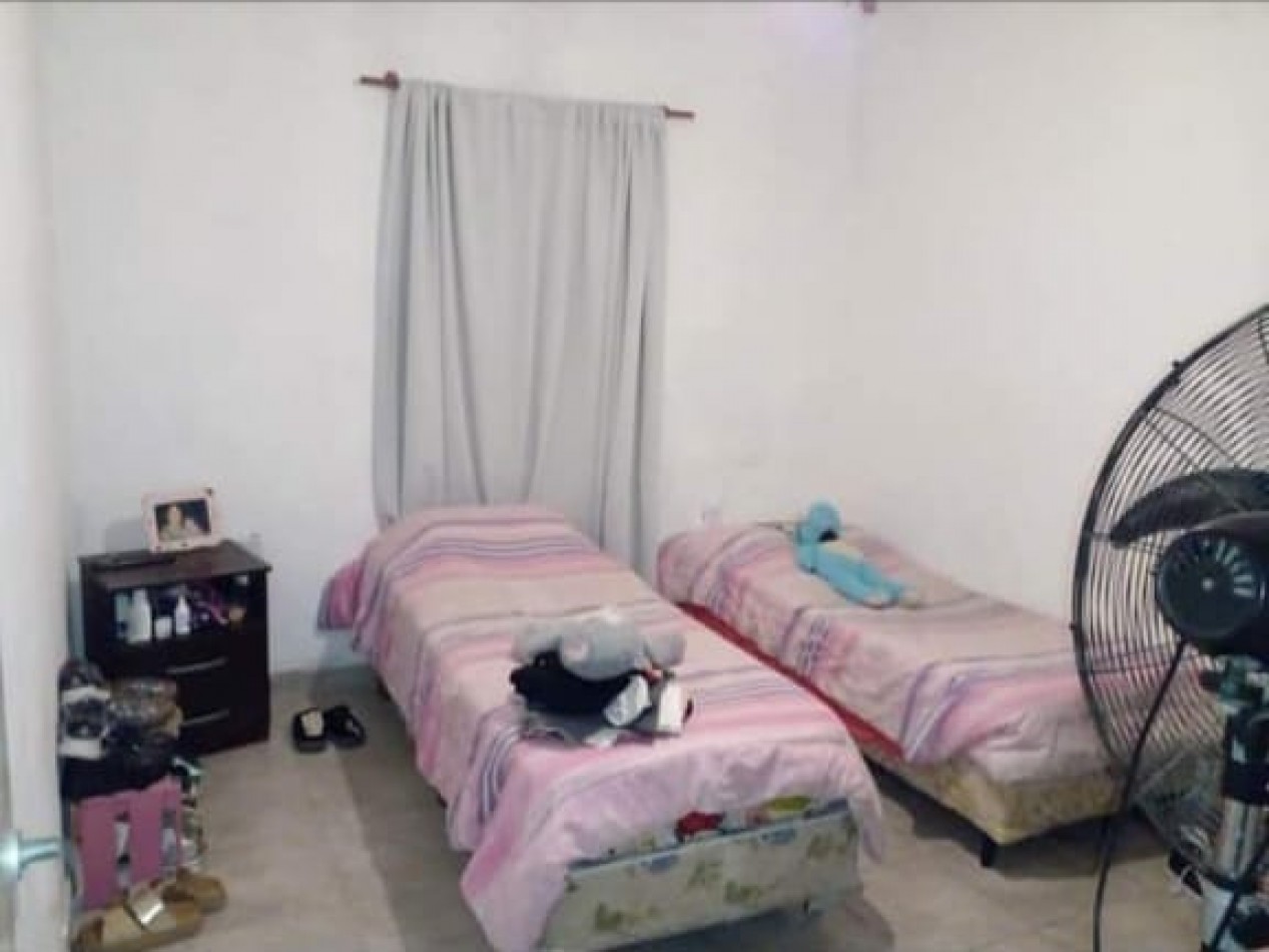 VENTA - CASA 2 HABITACIONES - ZONA AEROPUERTO