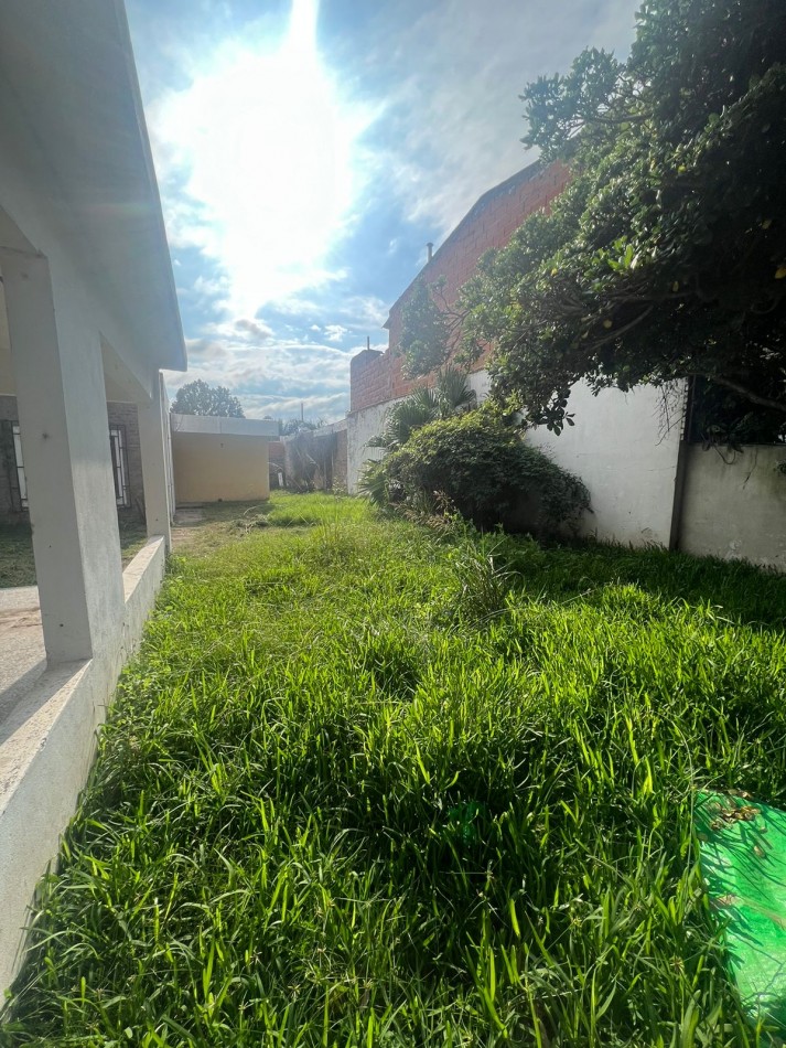 VENTA - CASA 2 HABITACIONES - ZONA PROVINCIAS UNIDAS & AV RAMIREZ