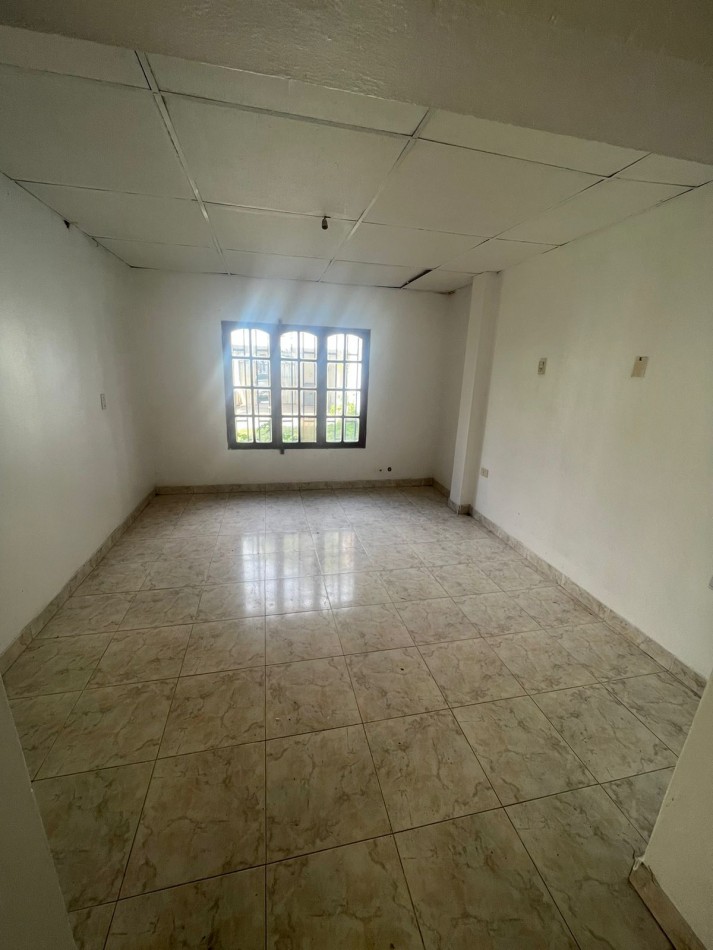 VENTA - CASA 2 HABITACIONES - ZONA PROVINCIAS UNIDAS & AV RAMIREZ