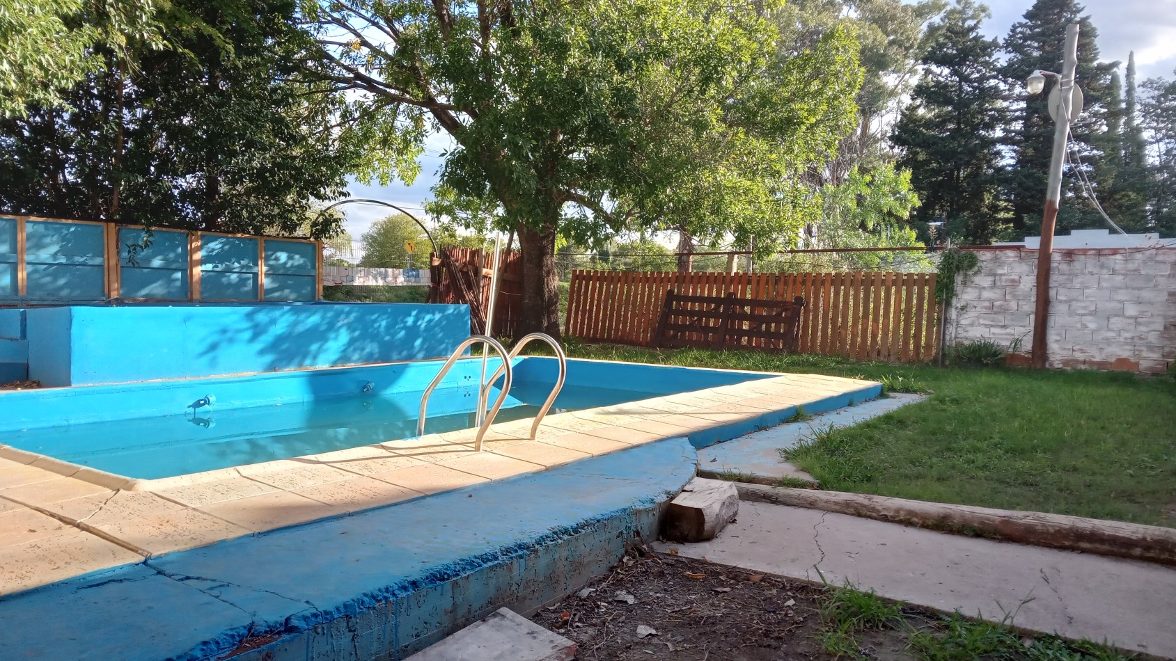 VENTA - QUINTA 2 HABITACIONES - SAUCE MONTRUL