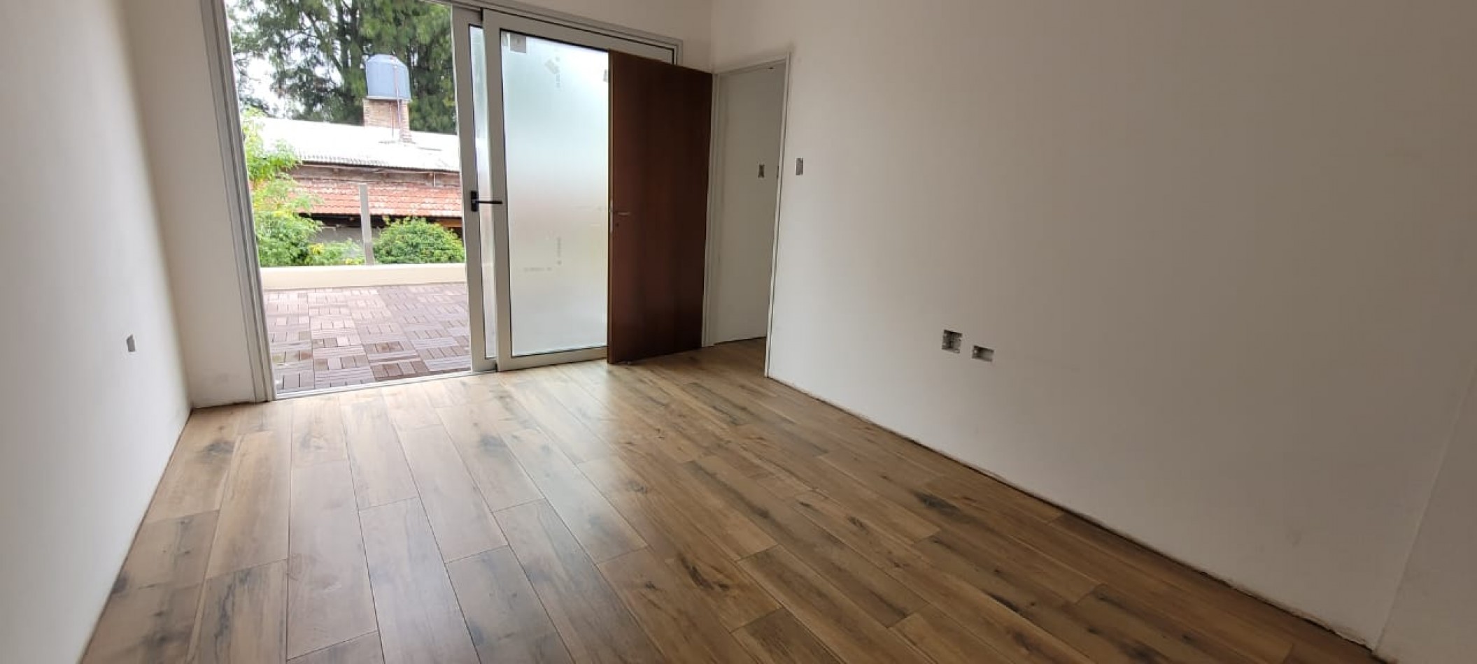 VENTA - CASA 4 HABITACIONES - BARRIO CERRADO TORTUGUITAS