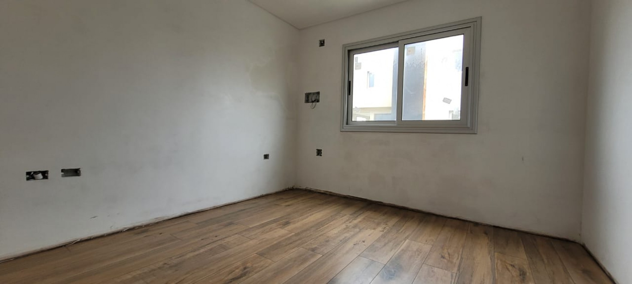 VENTA - CASA 4 HABITACIONES - BARRIO CERRADO TORTUGUITAS