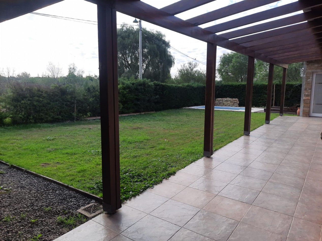 VENTA - CASA QUINTA 3 HABITAIONES - RUTA 18 KM 17.5