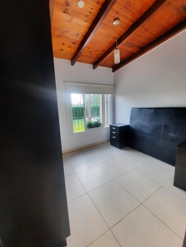 VENTA - CASA QUINTA 3 HABITAIONES - RUTA 18 KM 17.5