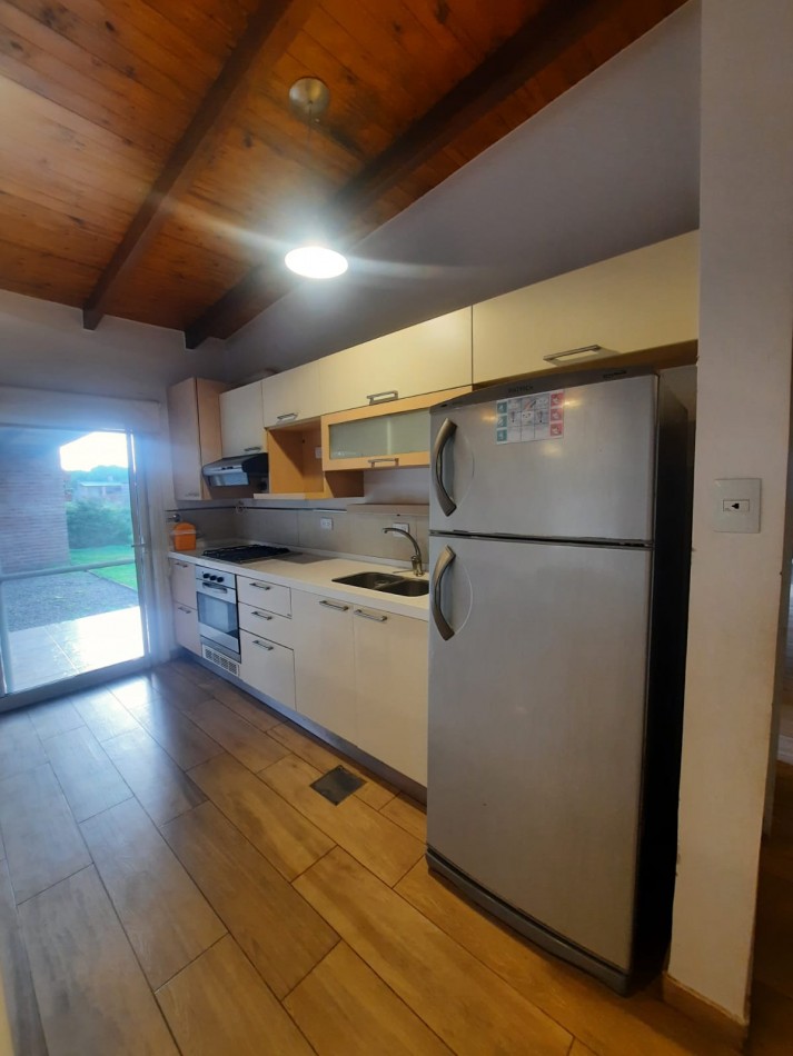 VENTA - CASA QUINTA 3 HABITAIONES - RUTA 18 KM 17.5