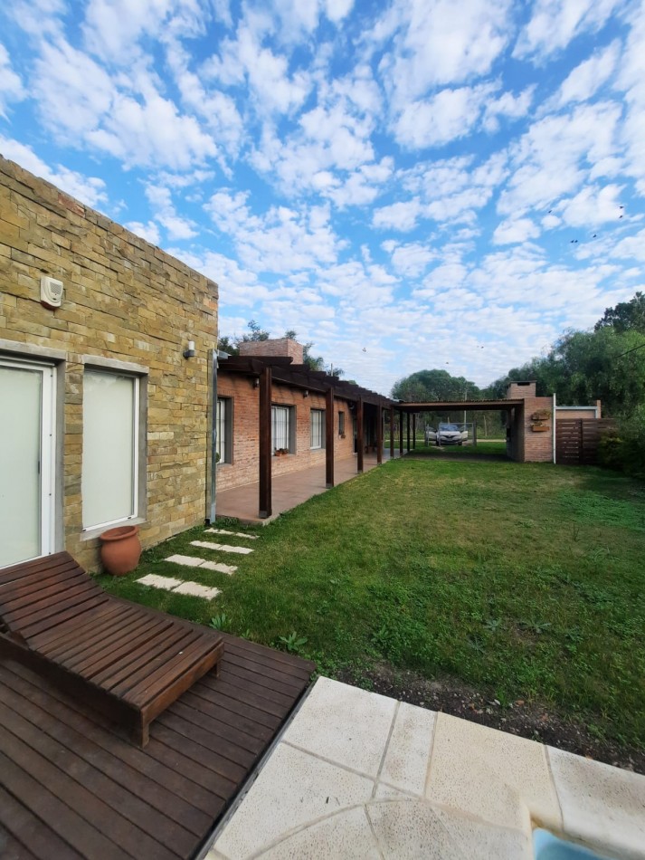 VENTA - CASA QUINTA 3 HABITAIONES - RUTA 18 KM 17.5