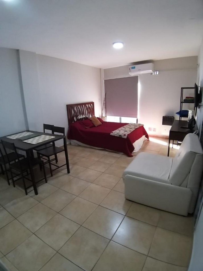 VENTA - MONOAMBIENTE - ZONA CENTRO