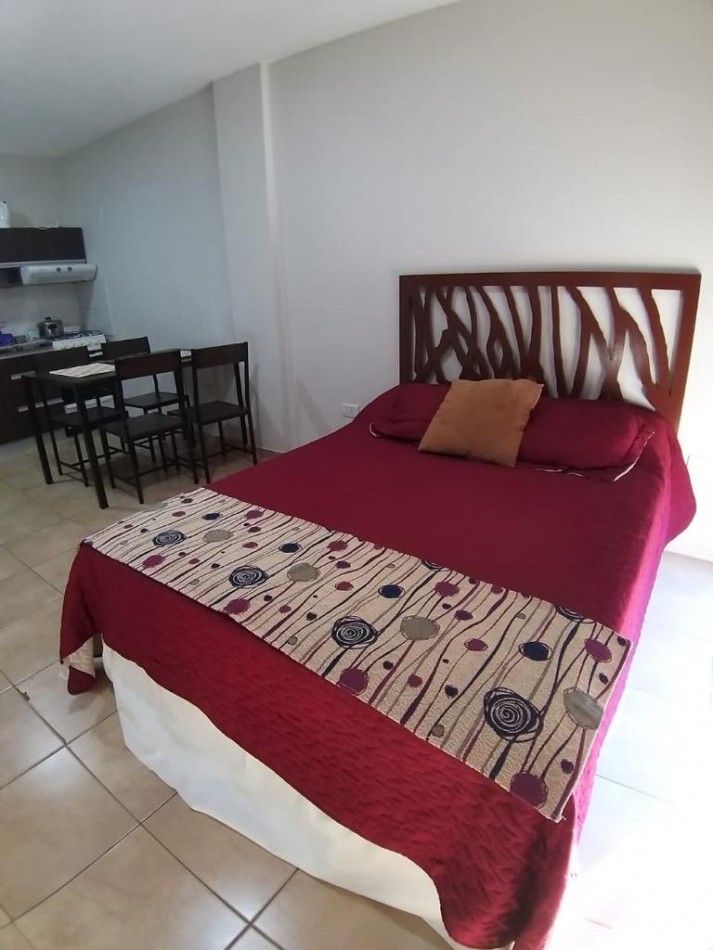 VENTA - MONOAMBIENTE - ZONA CENTRO