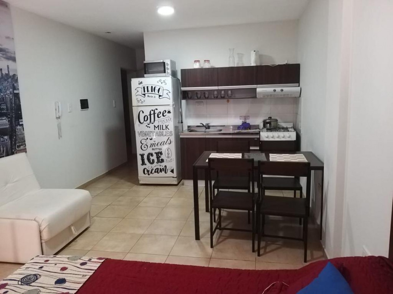 VENTA - MONOAMBIENTE - ZONA CENTRO